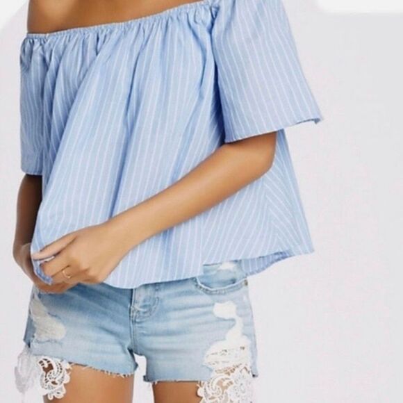 🚨 SALE Express blue striped ruffle off shoulder top - Picture 1 of 10